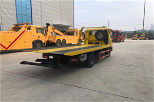 张堰镇非事故拖车