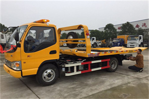 张堰镇哪里有拖车服务