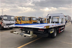 张堰镇汽车救援补胎